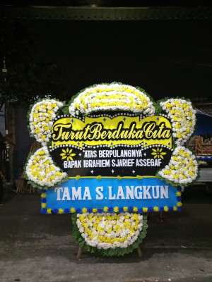 Papan Bunga Duka di Dulalowo Timur